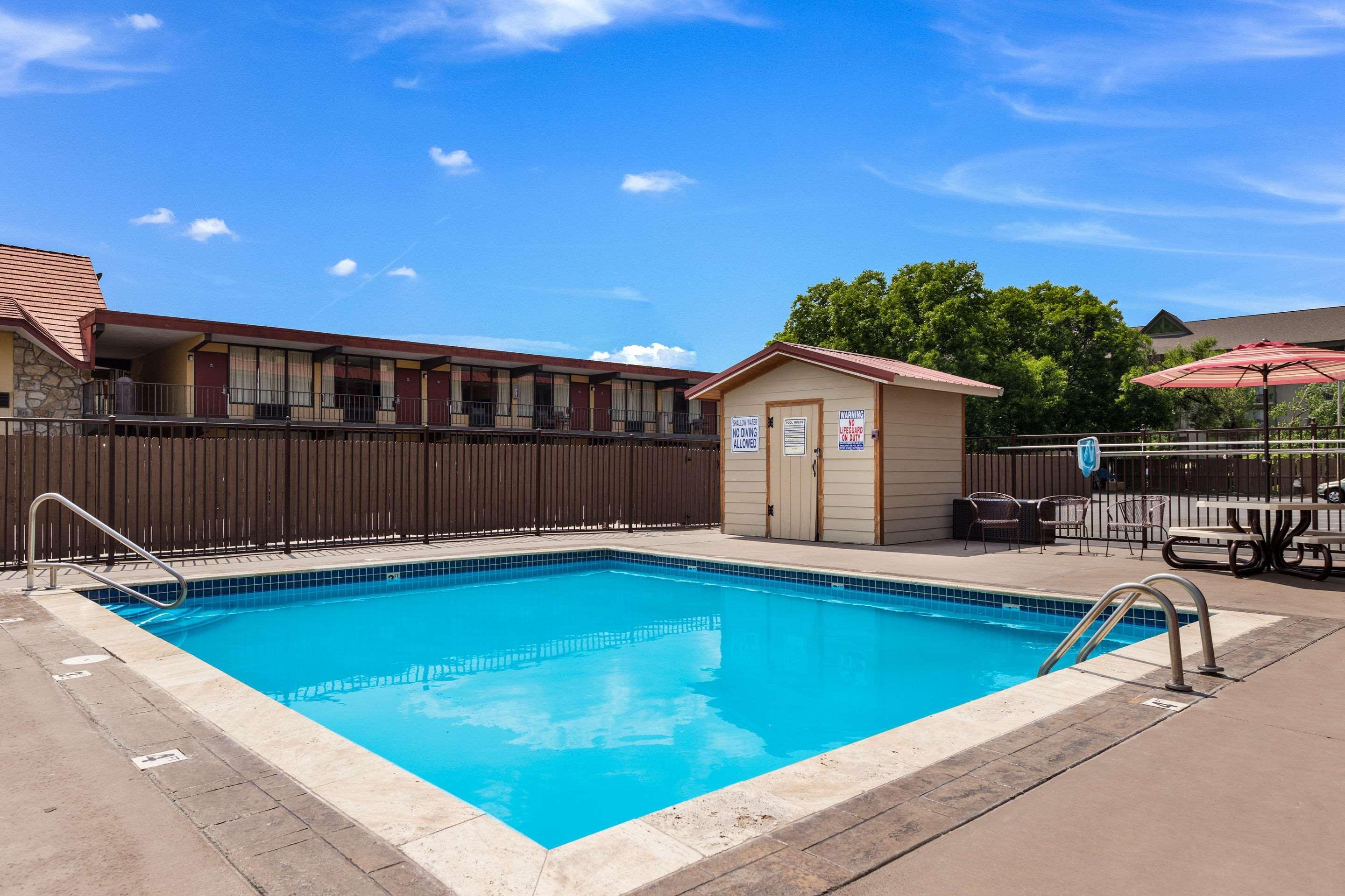 Econo Lodge Pigeon Forge Dış mekan fotoğraf